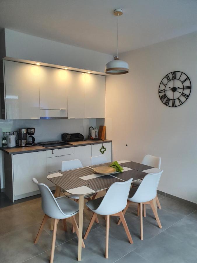 Aprum Apartments 10C Pobierowo Luaran gambar
